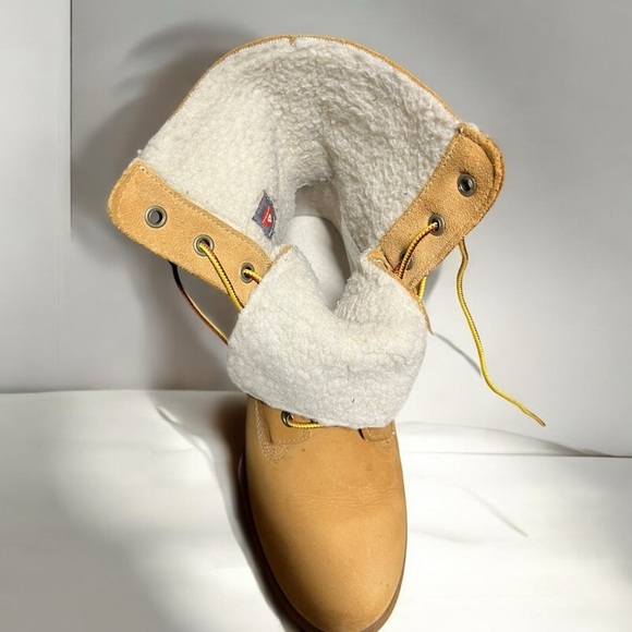 🌻Timberland Authentics Teddy Fleece Waterproof Boots Women's Size 7.5 - Picture 9 of 13